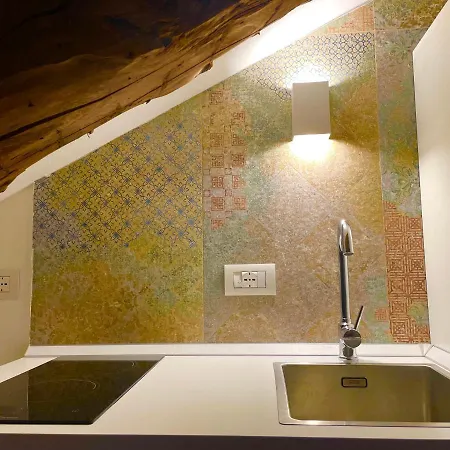 Apartment Mansarda Ignazio Giulio *