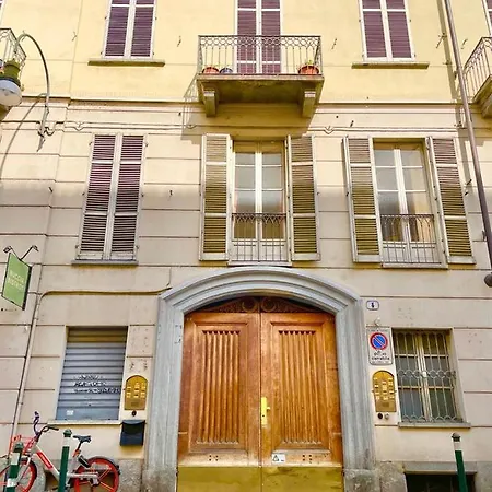 Apartment Mansarda Ignazio Giulio